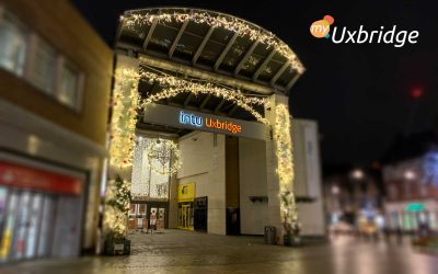 Christmas Lights are on in Uxbridge